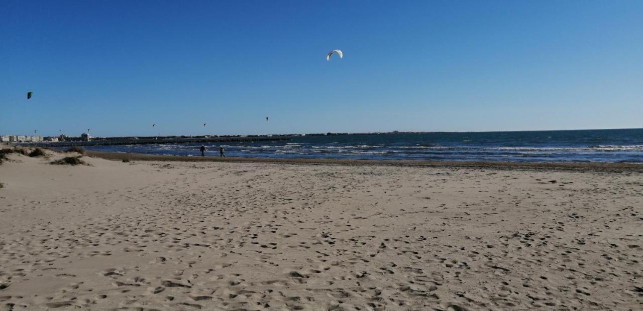 Grau Du Roi T2 Calme, Acces Plage + Parking Le Grau-du-Roi Exterior photo