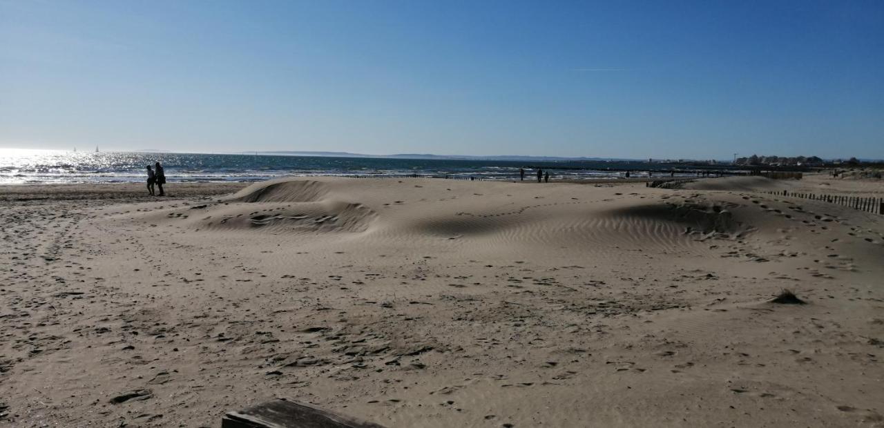 Grau Du Roi T2 Calme, Acces Plage + Parking Le Grau-du-Roi Exterior photo